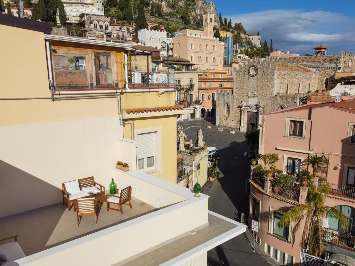 Longo Suites タオルミーナ エクステリア 写真