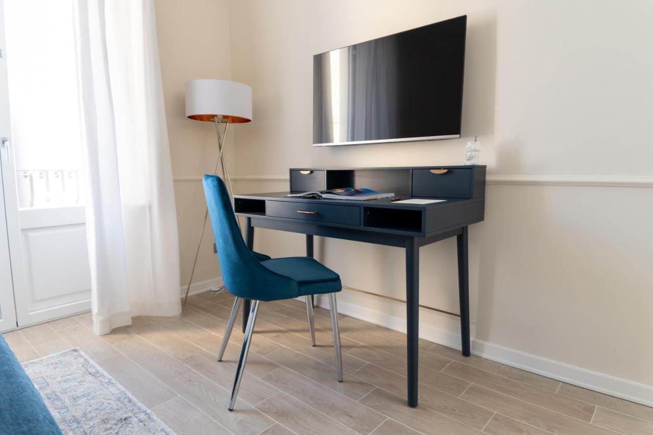 Longo Suites タオルミーナ エクステリア 写真