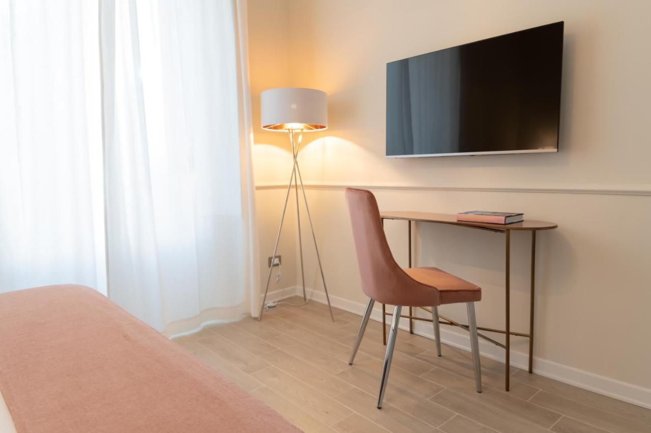 Longo Suites タオルミーナ エクステリア 写真