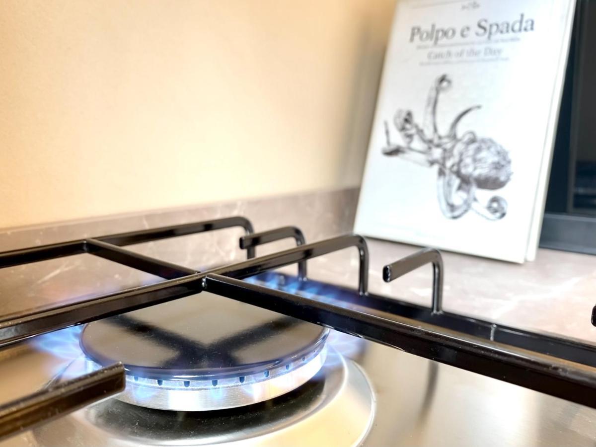 Longo Suites タオルミーナ エクステリア 写真